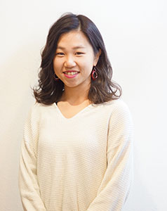 Rina / assistant