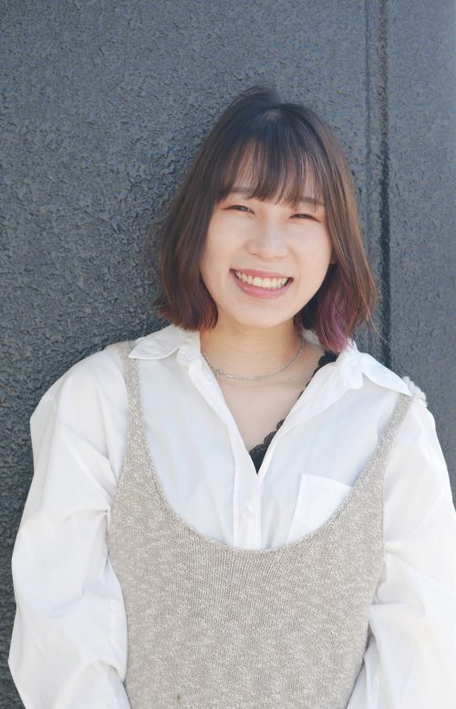 Emi / stylist